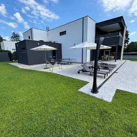 Dell Re By Istrialux Villa Zminj